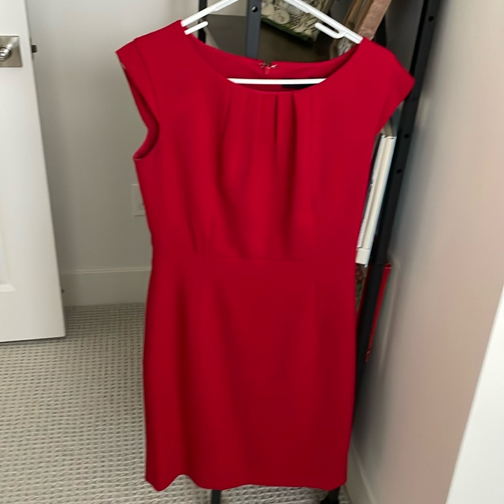 Red The Limited MIDI Dress Size 4